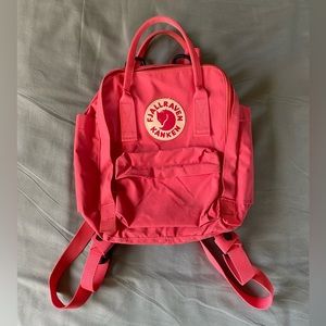 Mini Fjallraven Kanken Backpack